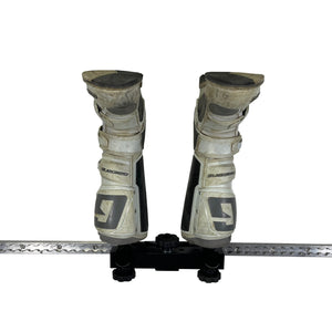 L-Track and Airline track motorcycle boot holder for 1 pair