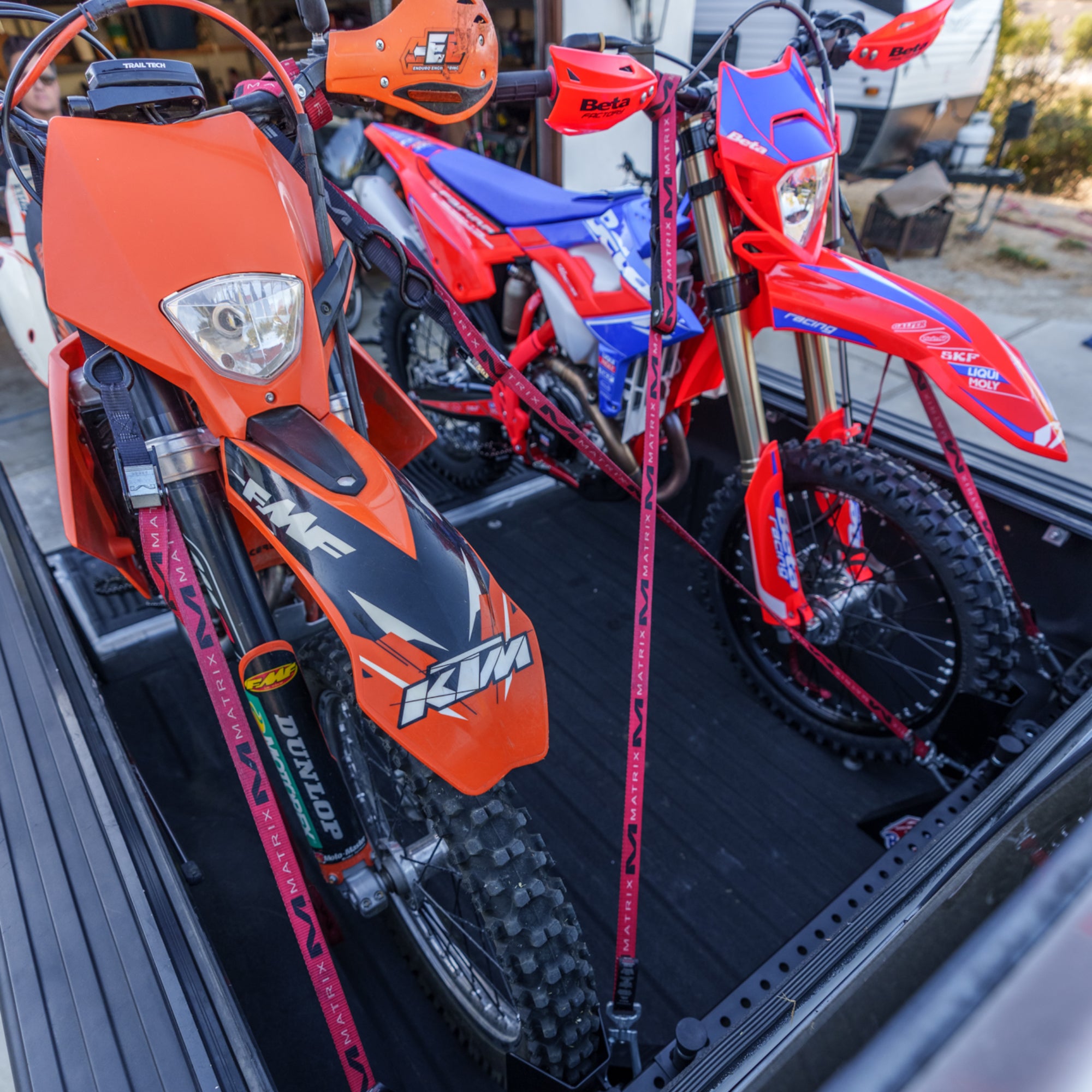 2 Dirt / Adv / Dual Sport Motorcycyle Kit - Ford Truck