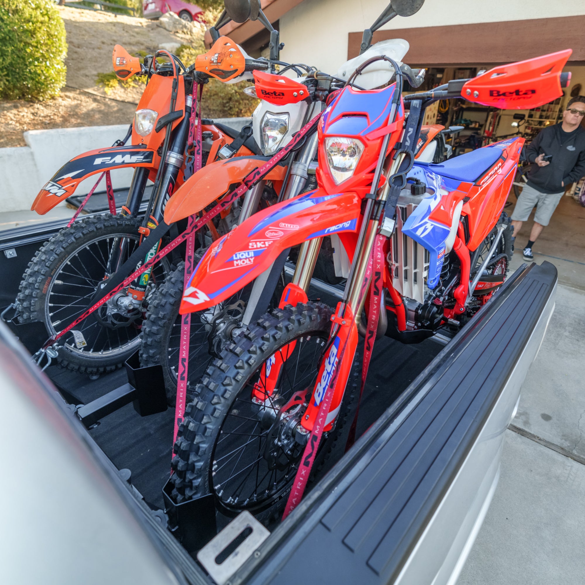 Dirt Bike Holder Bike In Pickup Bed Dirt Bike Pickup Truck Bike
