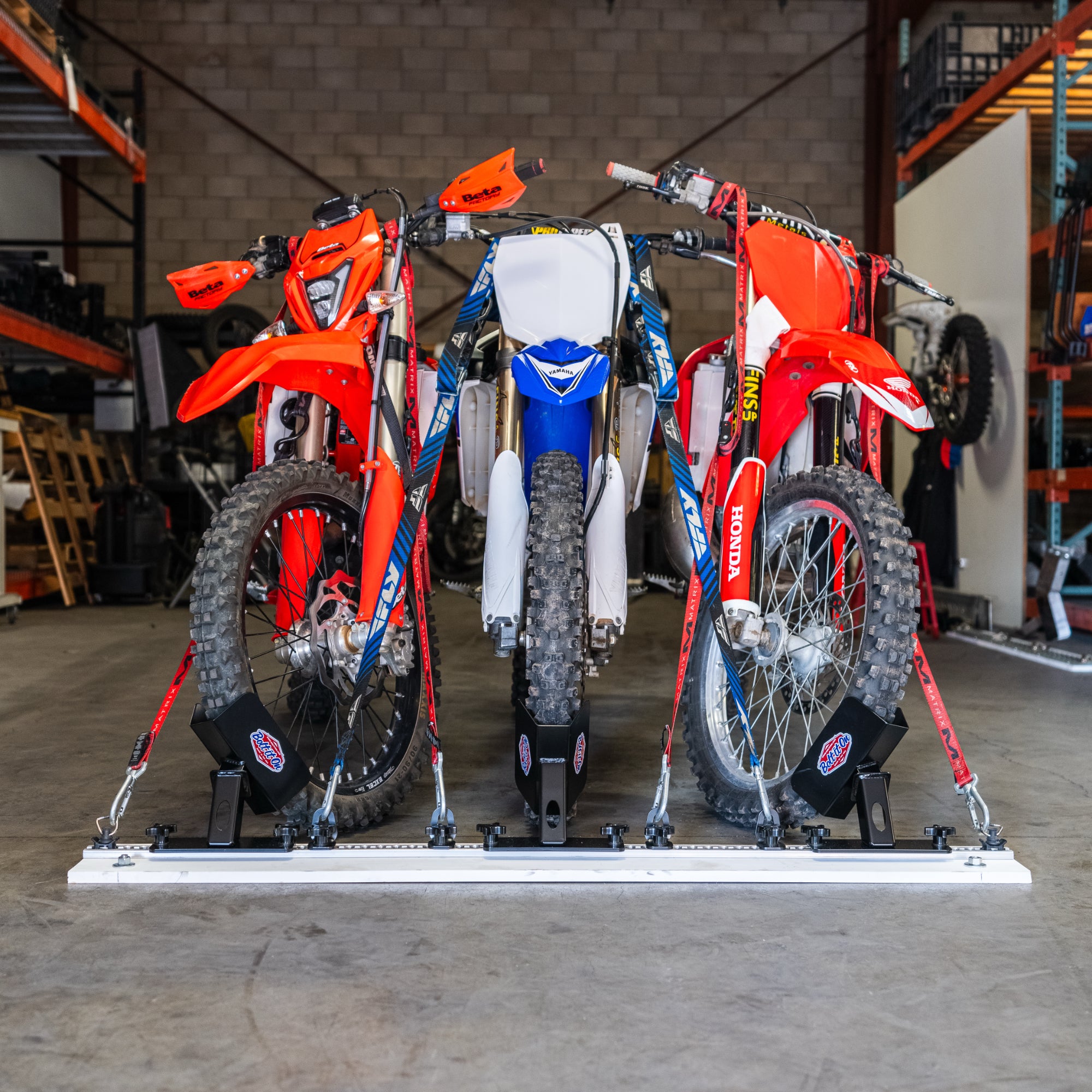 NEW 360 L-Track Chock With Twist For Dirt Bikes / Bicycles
