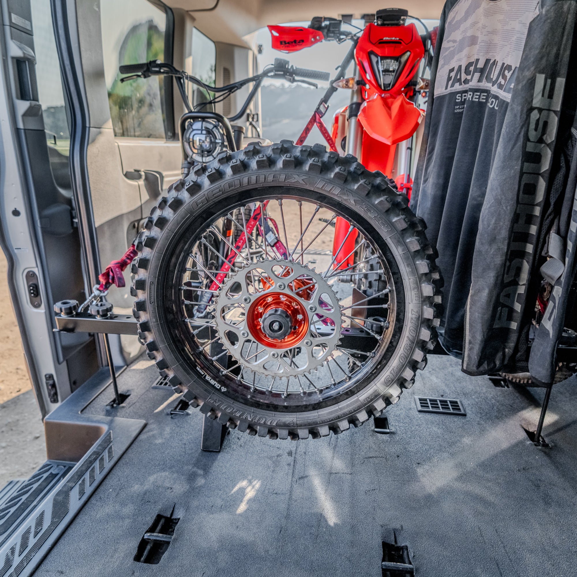 NEW Wheel Holder Dirt Bike | MTB