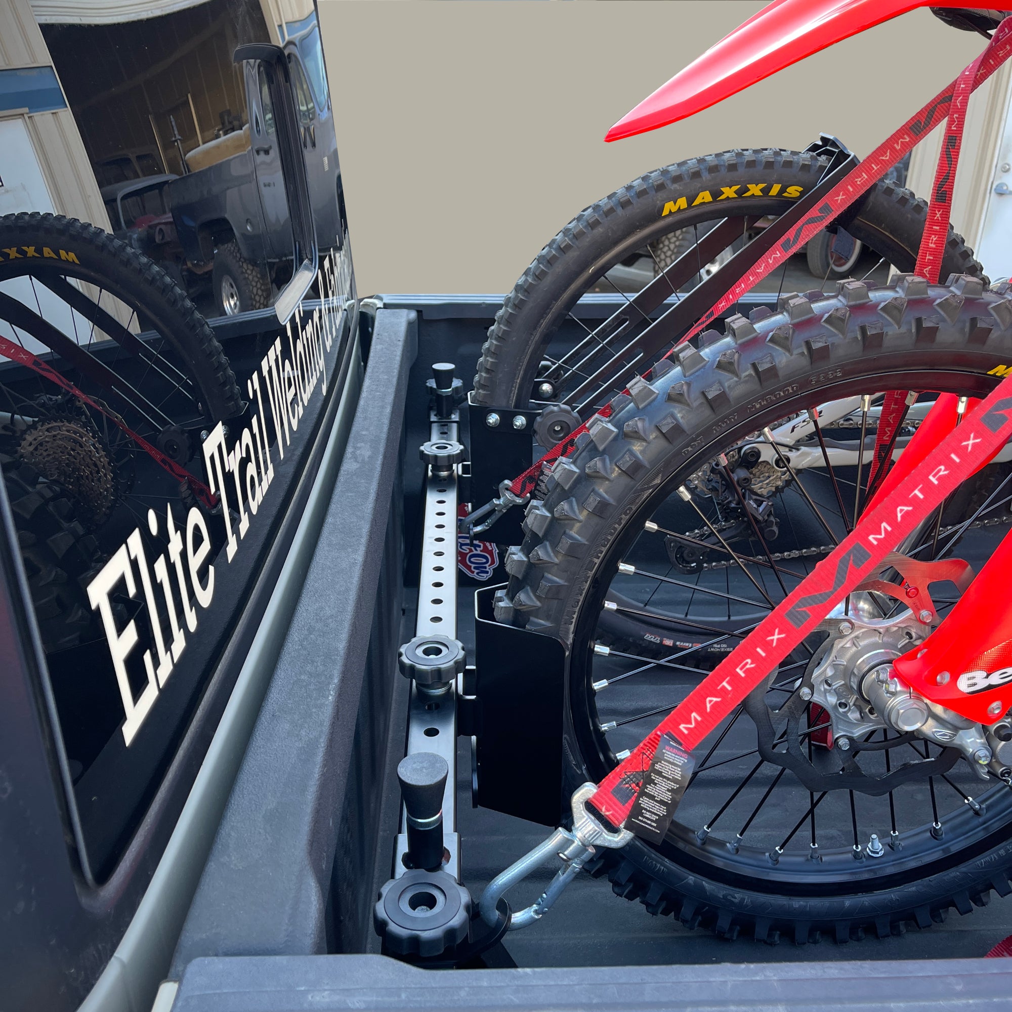 Jeep bike mount fashion