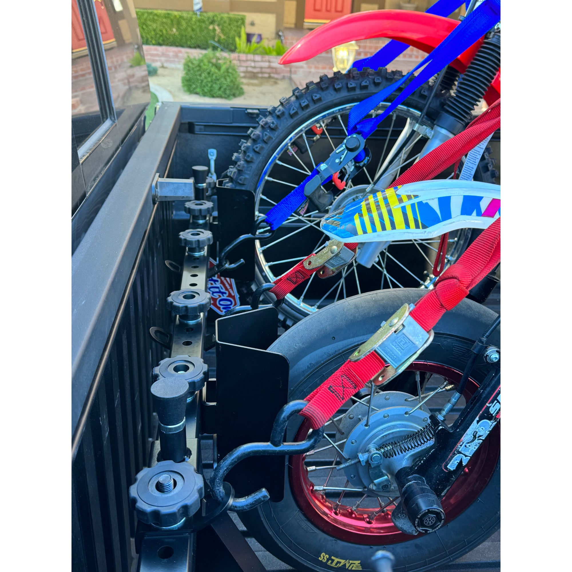 2 Dirt Bike / Bicycle Kit - Toyota Tacoma / Tundra
