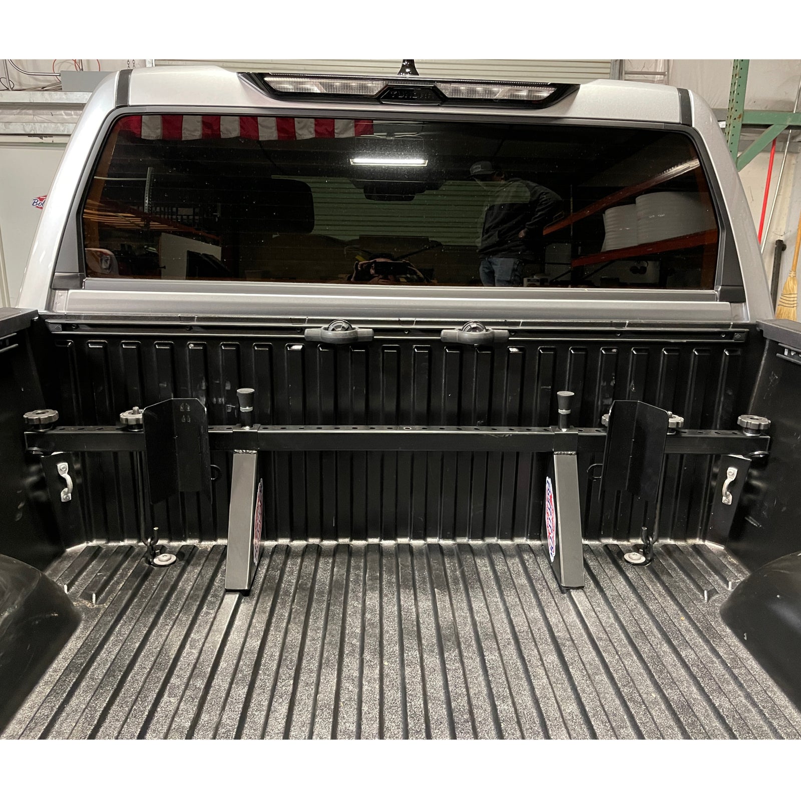 Toyota Tundra 2 motorcycle and bicycle kit