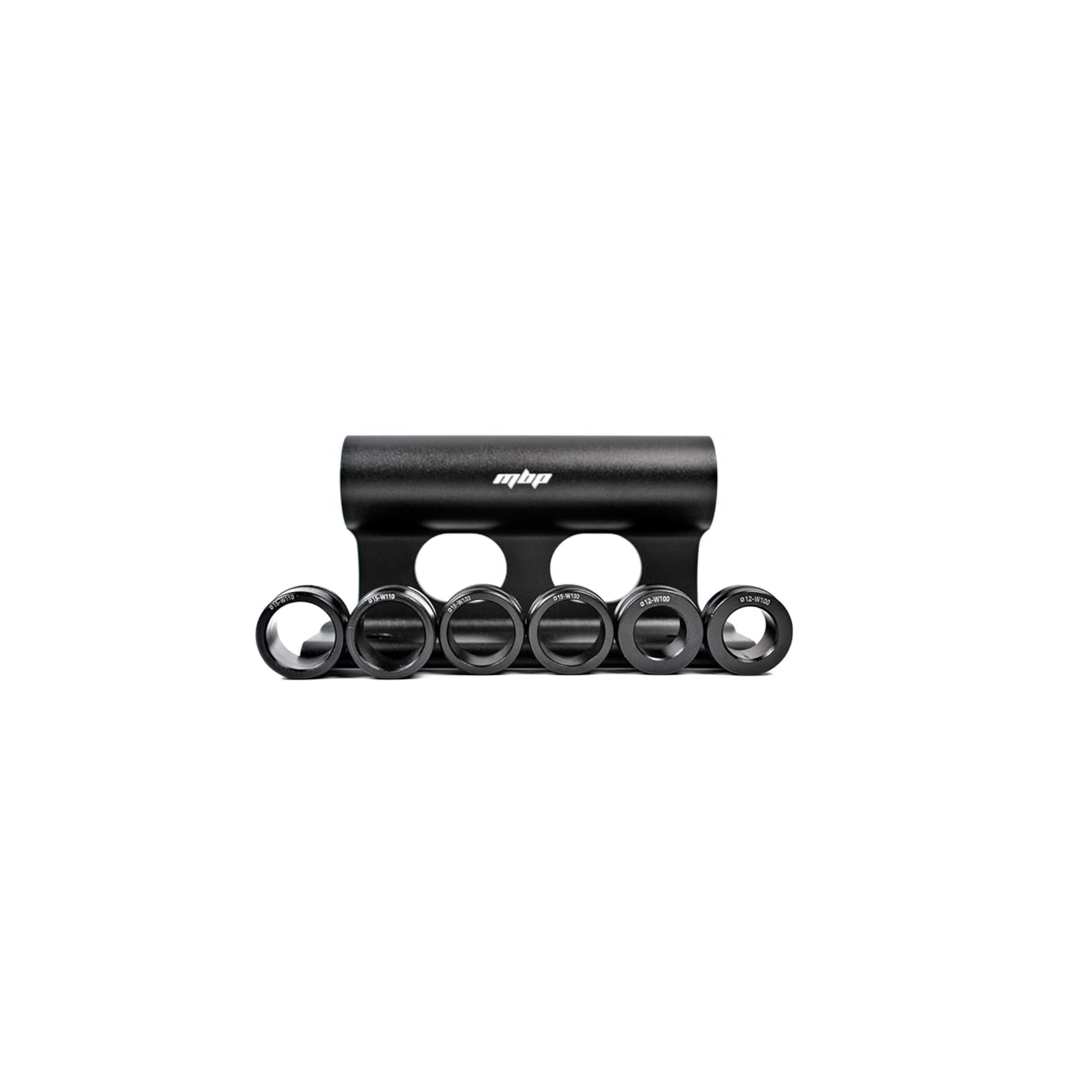 Universal bicycle fork mount