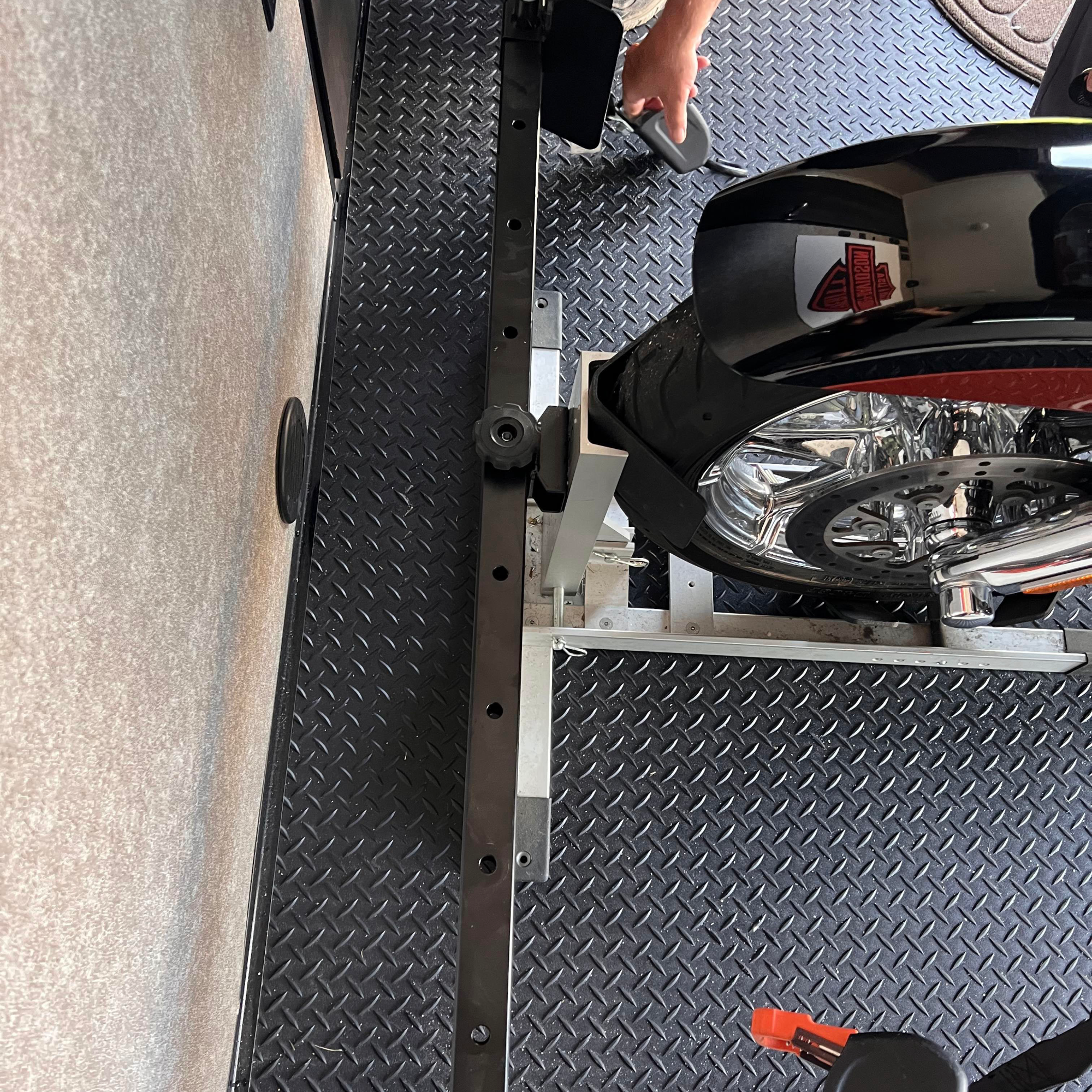 Condor Wheel Dock Wheel Chock Bracket Bolt It On