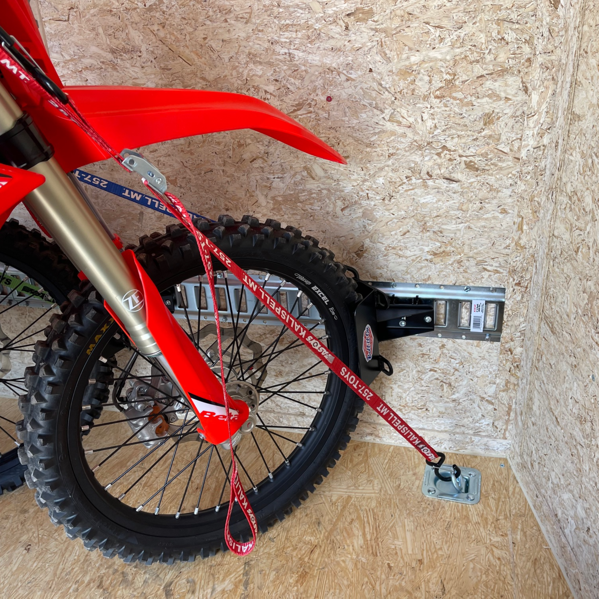 45 Degree  dirt bike and bicycle E-Track wheel chock